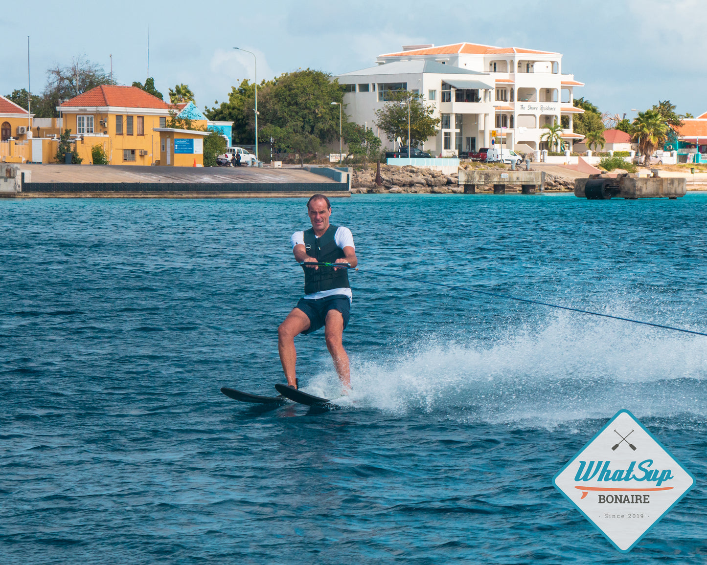 Speedboot met watersport activiteiten (Bonaire)