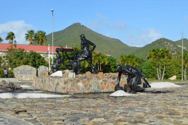 Historical Bike Tour & Beach Time (Sint Maarten) - Afbeelding 4