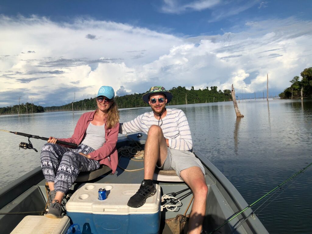 Excursión de pesca en la desembocadura del río Surinam