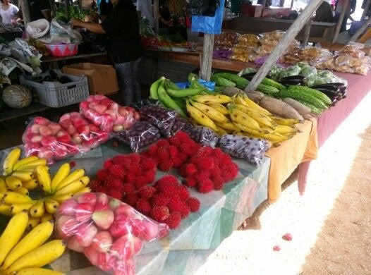 Visita a los Mercados Culturales (Surinam)