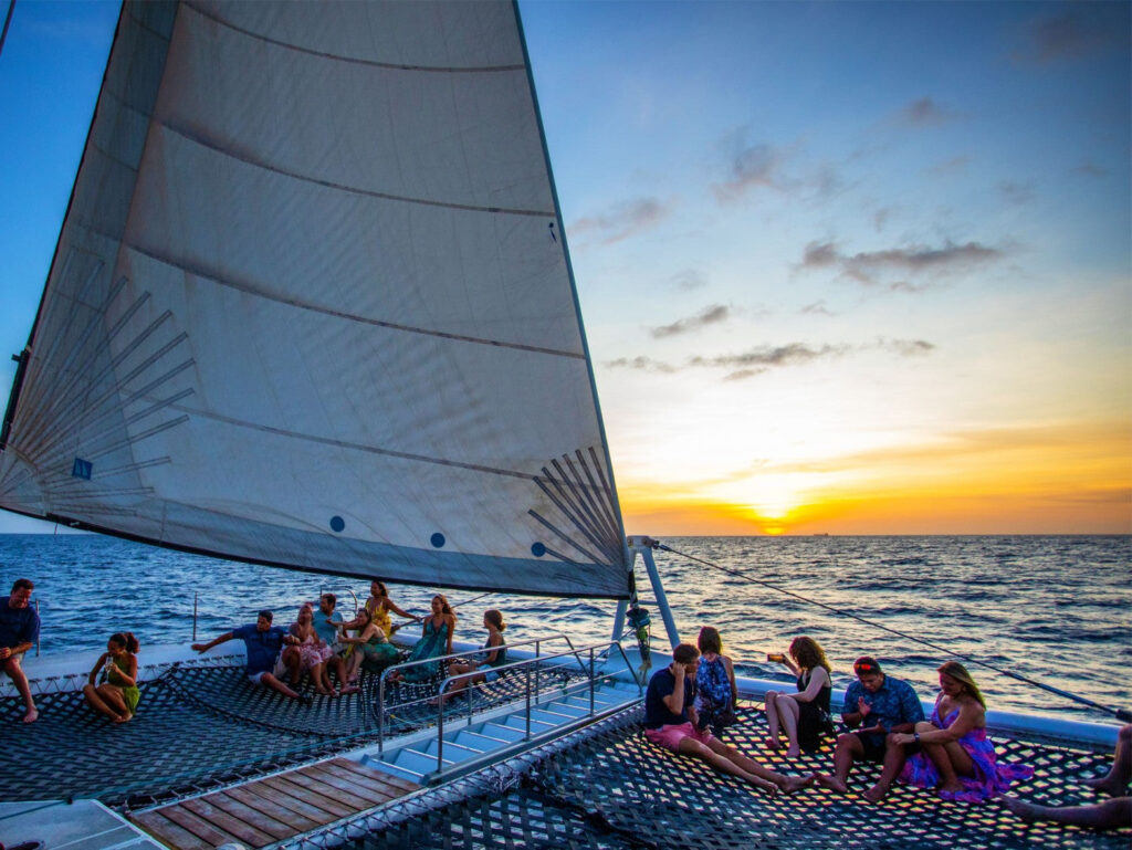 Sunset sailing (Curaçao)