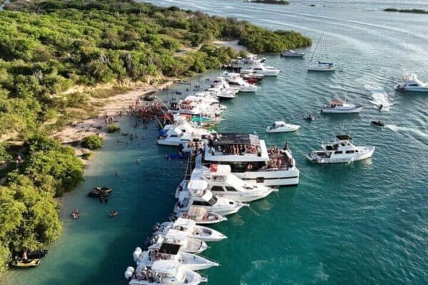 Sunday Boat Festival: DJs, barra libre y aperitivos! (Curazao) - Imagen 5