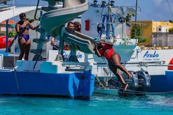 Dolphin Catamaran Snorkeling and Sailing with Open Bar (Aruba) - Image 5