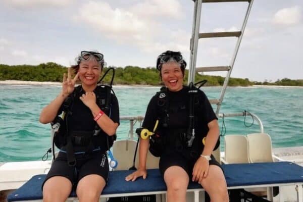1-Tank Guide Dive for Certified Divers with Rental Equipment (Aruba) - Image 2