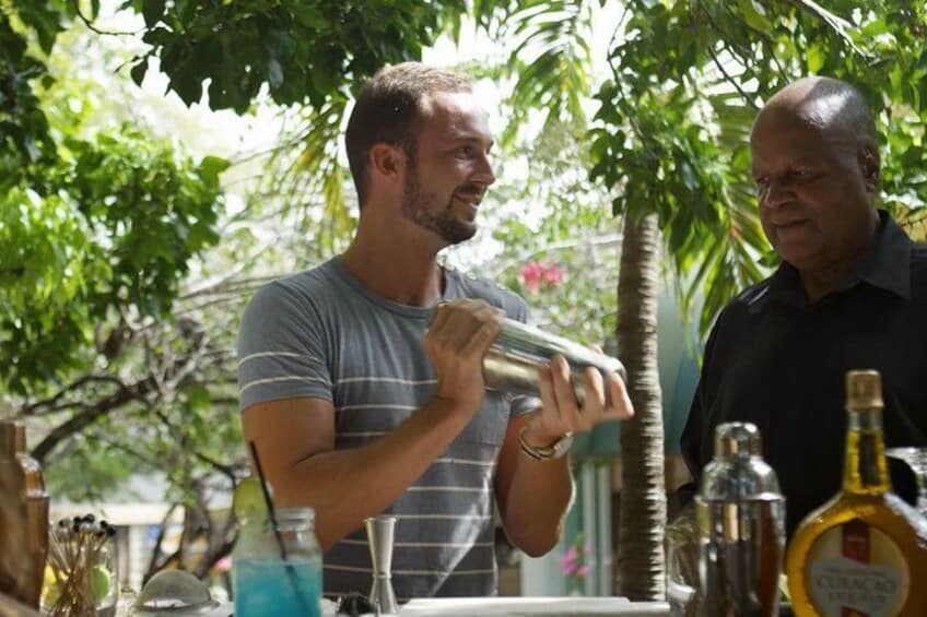Cocktail Workshop bij Chobolobo (Curaçao)