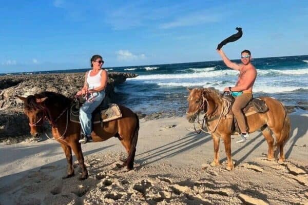 Paseo ecológico a caballo por la playa (Aruba) - Imagen 3