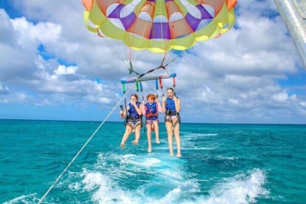 Aventura de parasailing (Aruba) - Imagen 4