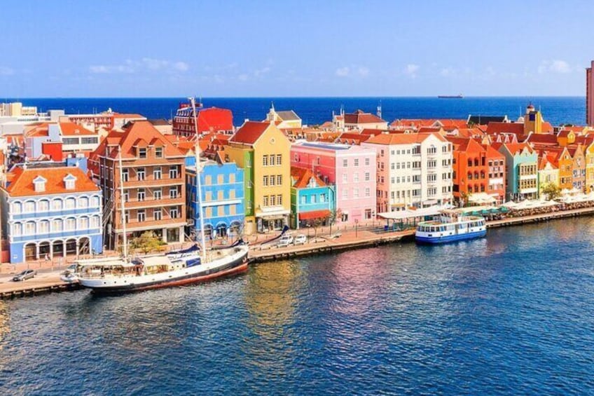 Kleuren & Smaken: Cultuur en Authentieke Proeverij (Curaçao)
