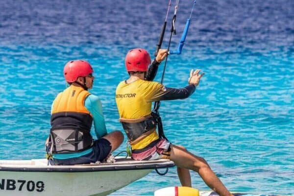 Aventura privada de kitesurf de 2 horas (Bonaire) - Imagen 4