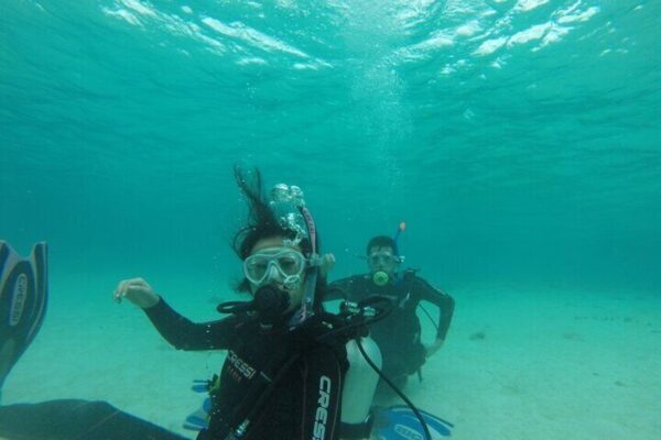 PADI Scuba Diving for Untrained Divers (Aruba) - Image 5