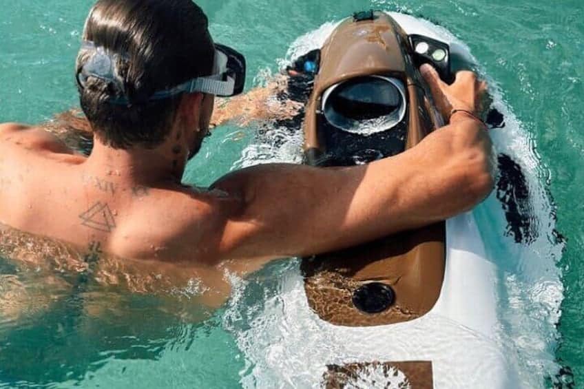 Seabob Verhuur en Meer aan Mullet Bay Beach (Sint Maarten)