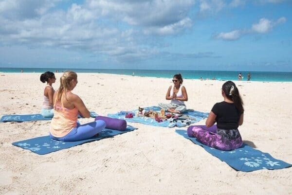 Terapia de sonido, apertura de chakras y meditación en la playa (Aruba) - Imagen 3