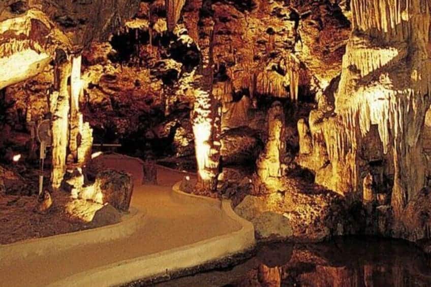 Halve Dag Tour: Grotten