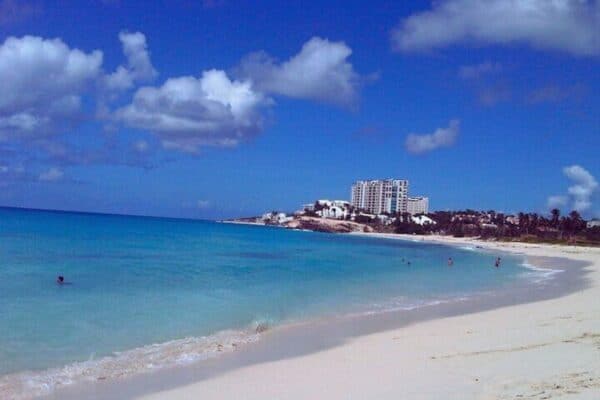 Fun Family Fun with Paddleboard and Kayak Option (St Maarten) - Image 2