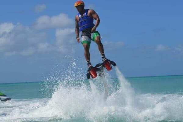 Flyboarden & Jetovator: Vlieg als een Vogel, Duik als een Dolfijn! (Aruba) - Afbeelding 5