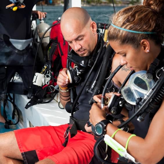 Ontdek Scuba bij het Onderwater Beeldenpark (Sint Maarten)