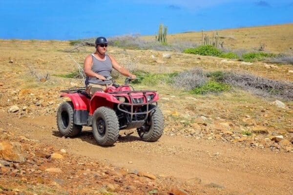 Aventura en ATV: Recorrido todoterreno en vehículos monoplaza y biplaza (Aruba) - Imagen 4