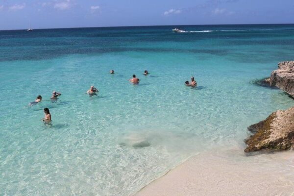 Aventura en UTV y ATV a la playa escondida y la piscina de la cueva (Aruba) - Imagen 2