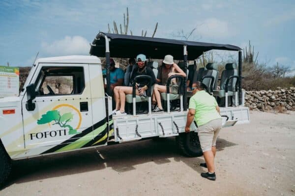 Excursión en jeep por el Parque Nacional con visita a Baby Beach (Aruba) - Imagen 4