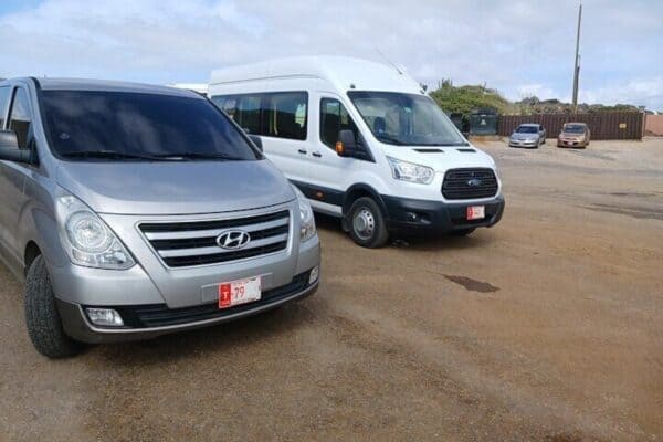 Privé Rondleidingen op een Luxe Bus (Aruba)
