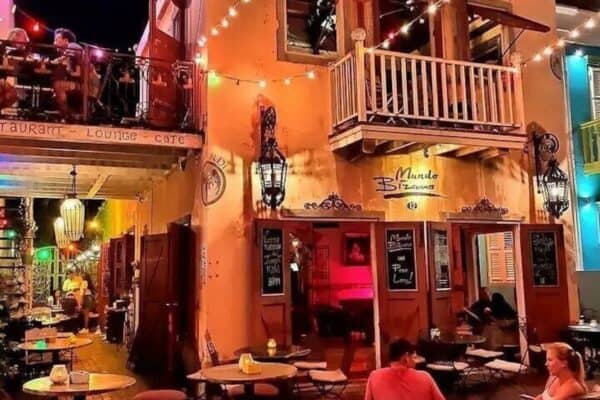 Night Adventure: Bar Hopping & Appetizers (Curaçao) - Image 5