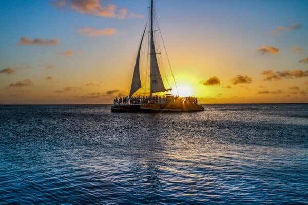 Palm Pleasure Zonsondergang Cruise met Open Bar & Snacks (Aruba) - Afbeelding 4