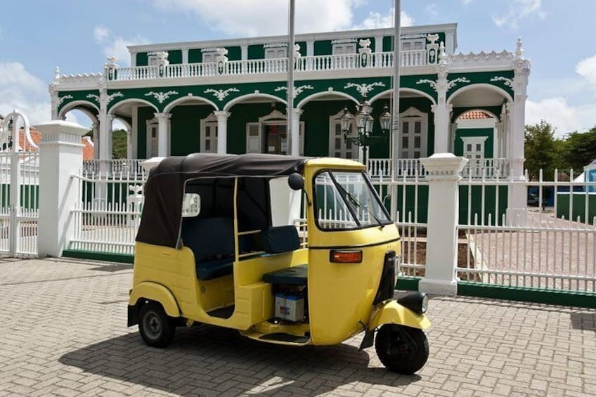 TukTuk Stadsavontuur (Curaçao)
