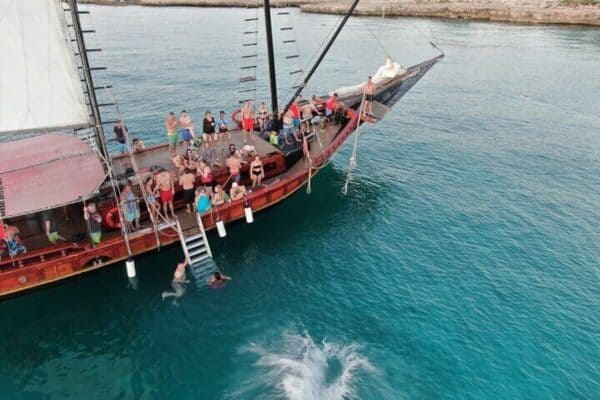 Jolly Pirate Middagzeil met Snorkelen (Aruba) - Afbeelding 3