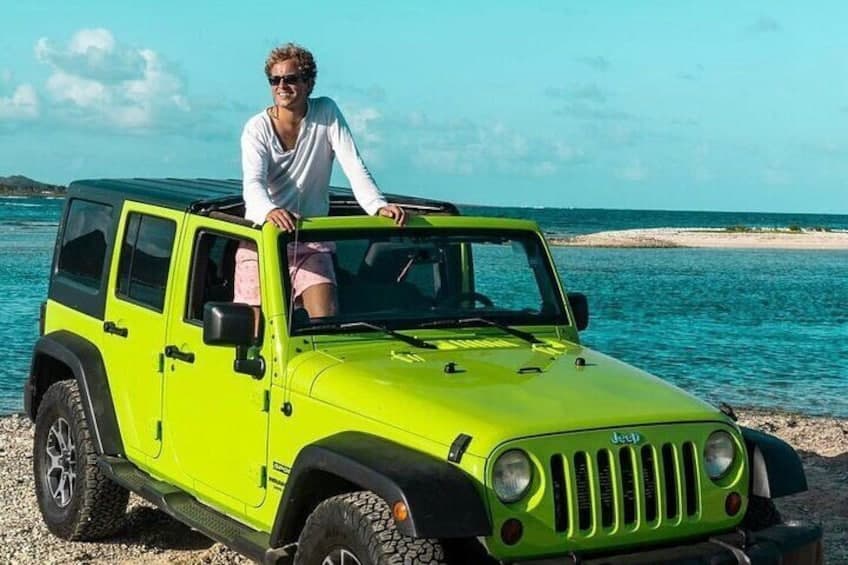 3-Uur Jeep Tour met Hoogtepunten en 1-Uur Relaxen op het Strand (Sint Maarten)