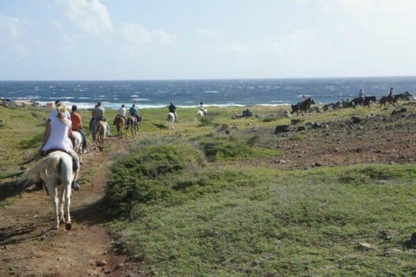 Paardrijden naar Verborgen Lagune (Aruba)