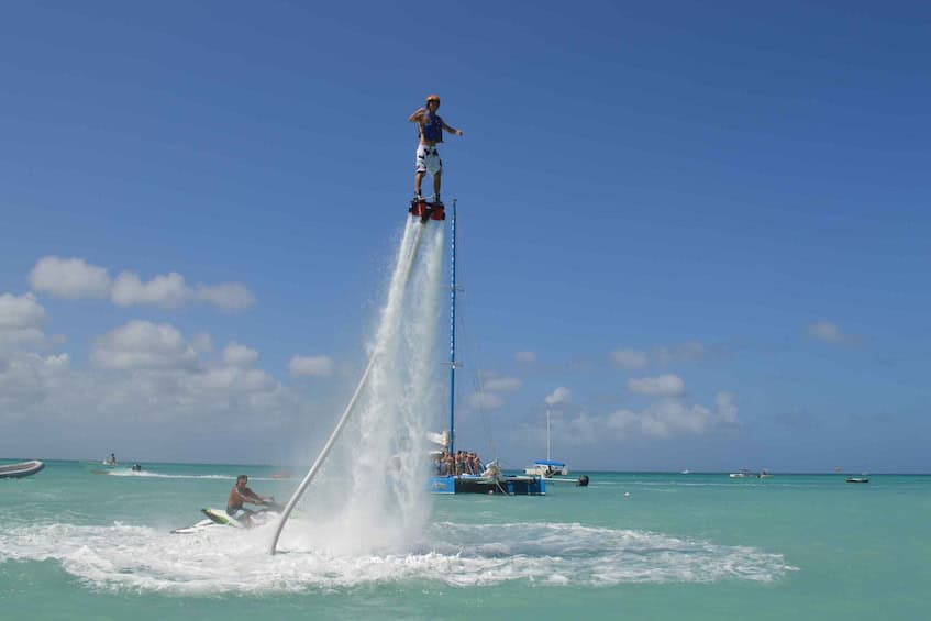 North: Flyboarding in the Caribbean Experience it! (Aruba)