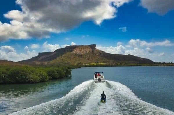 2-uurs privéboottocht - Swim Stop & Aankomst (Curaçao)