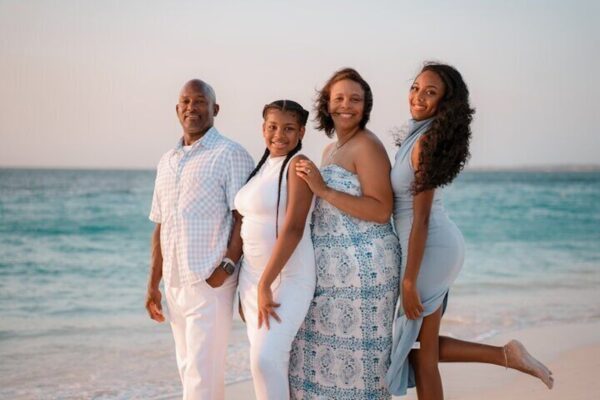 Private Professional Photoshoot on Vacation in Curaçao (Curaçao) - Image 5