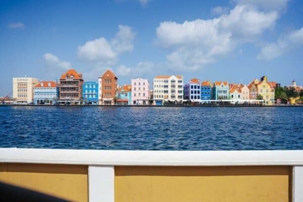 Descubra Willemstad y disfrute del almuerzo (tour de medio día) (Curazao) - Imagen 3