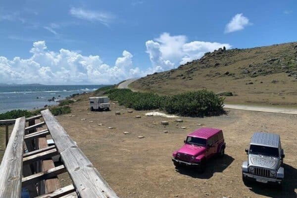 3-Hour Jeep Tour with Highlights and 1-Hour Relaxing on the Beach (Sint Maarten) - Image 3