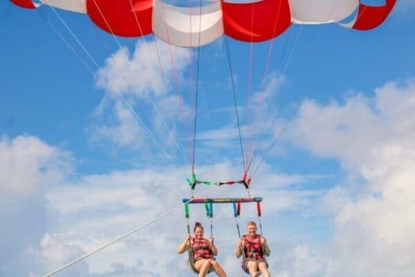 Parasailing and Photography Experience (Aruba) - Image 2
