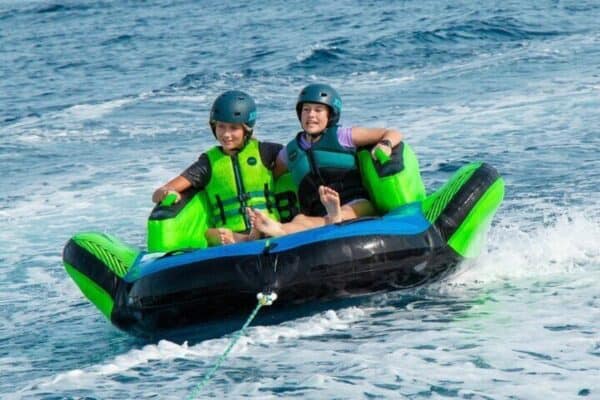Private boat trip with a fun tube (Bonaire) - Image 3