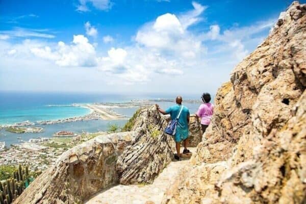 Spectacular St. Maarten: 360° Aerial Adventure (St. Maarten) - Image 2