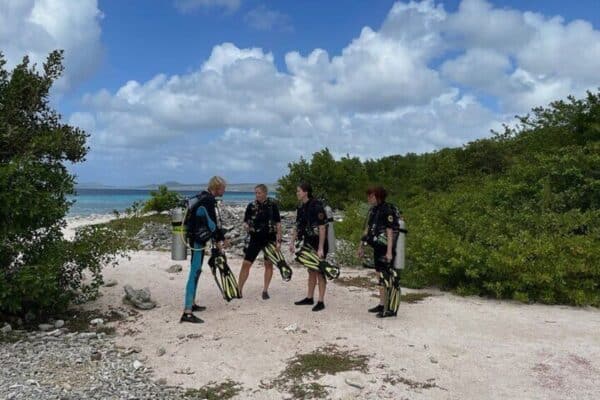 Discover the Scuba Diving Experience (Bonaire) - Image 3