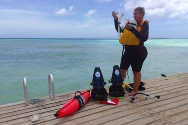 Aventura en Mangel Halto con Sea-Scooters (Aruba) - Imagen 3