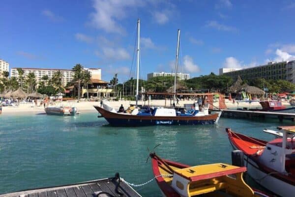 Sailing and Snorkeling with Lunch (Aruba)