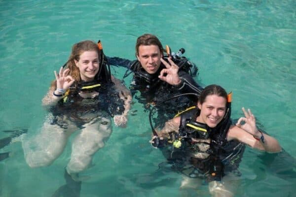 Ontdek Scuba Dive bij 5 Sterren Duikcentrum! (Curaçao) - Afbeelding 4