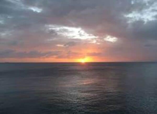 Paseo en barco al atardecer con aperitivos y bebidas (Curazao) - Imagen 5