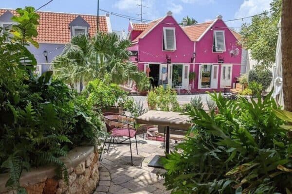 Highlights and insider tips for Willemstad (Curaçao) - Image 5