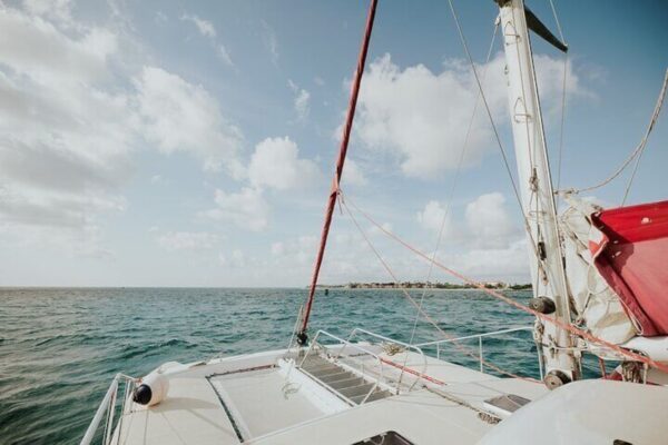 Navegación guiada por la mañana a Boca Catalina con almuerzo de barbacoa (Aruba) - Imagen 2