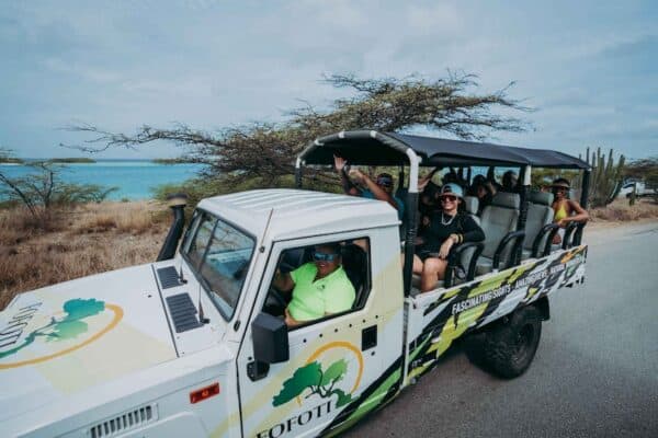 Jeep Tour door Nationaal Park met Bezoek aan Baby Beach (Aruba)
