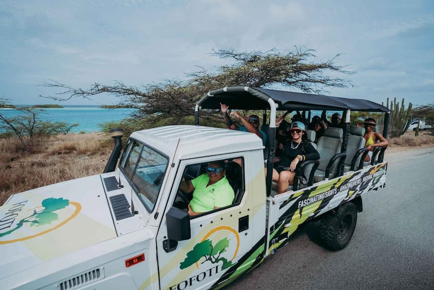 Jeep Tour door Nationaal Park met Bezoek aan Baby Beach (Aruba)