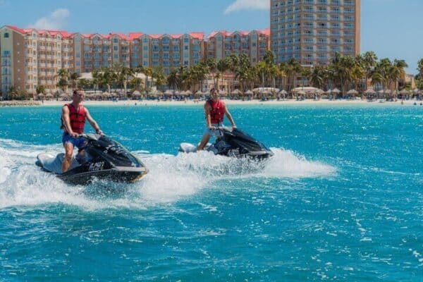 Single Jetski Waverunner at Eagle Beach (Aruba) - Image 2