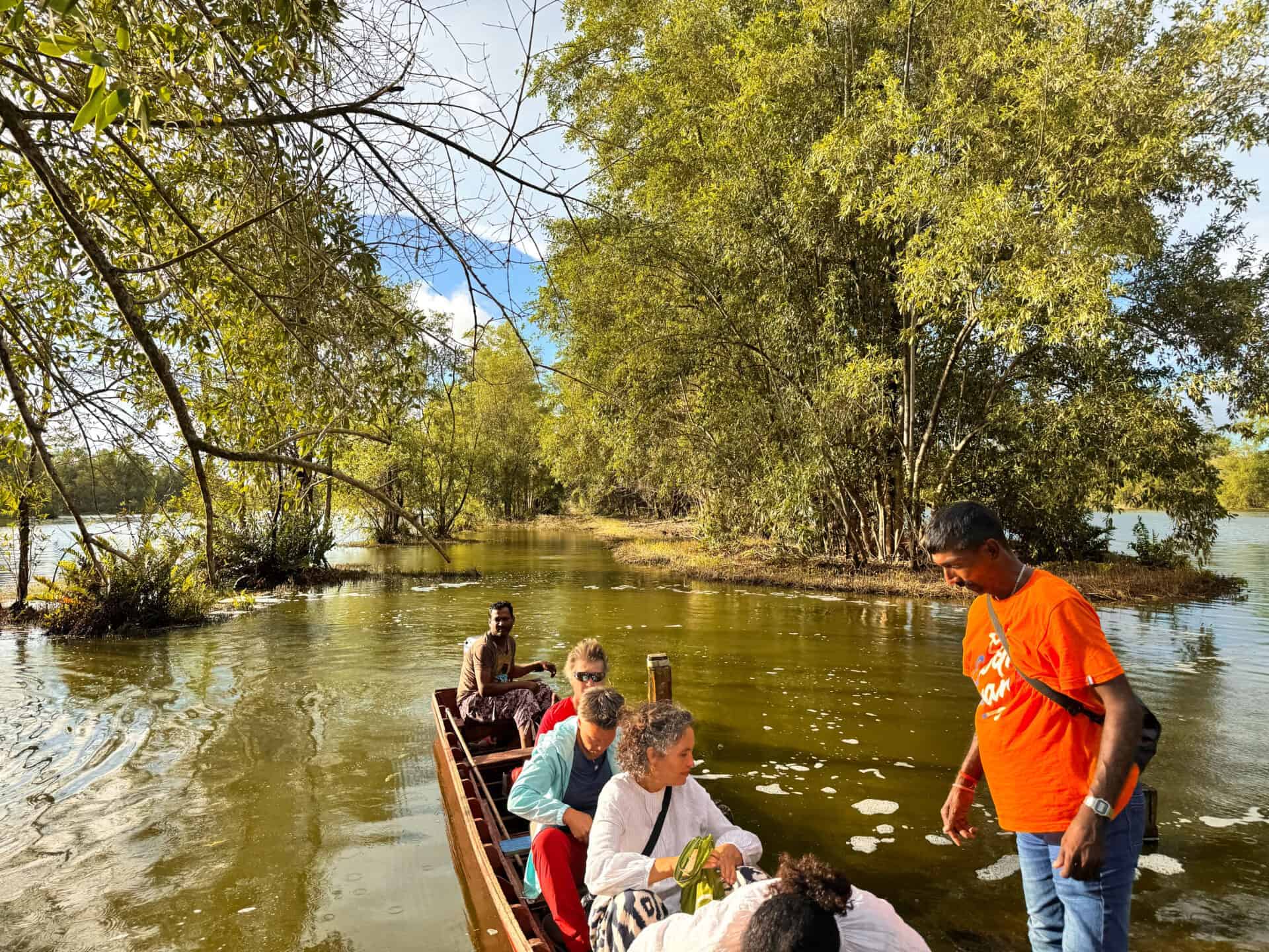Ruta corta del valle del Humedal – Lotus Valley (Surinam) - Imagen 3