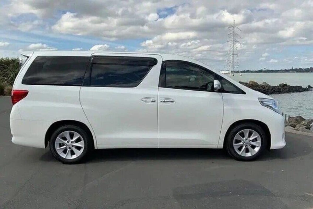 0b8569dd-1654-4deb-9ded-656d6b99154a